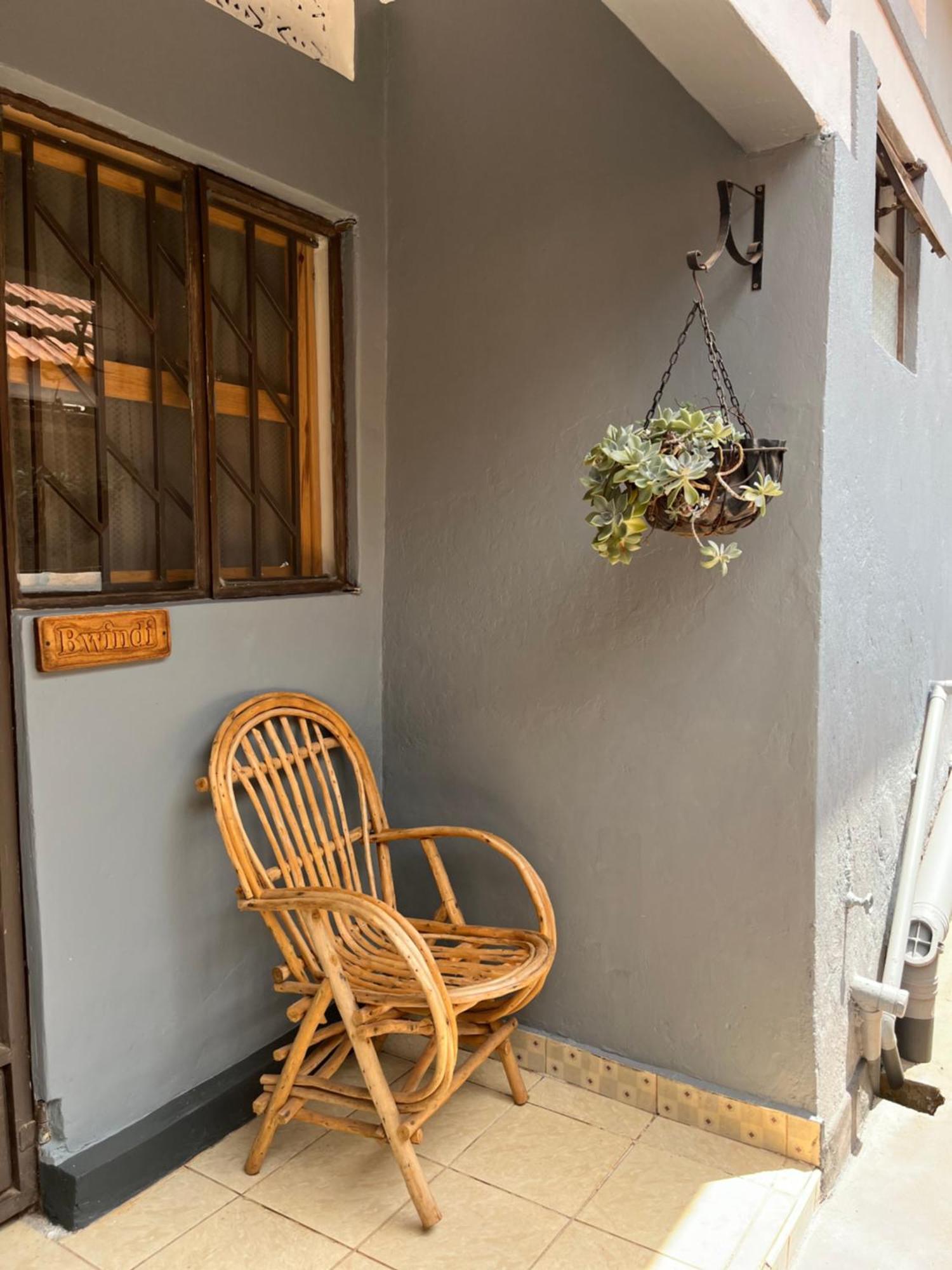 Bed and Breakfast 30 Wilson Jinja Exteriér fotografie